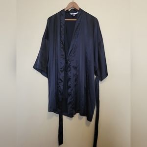 Victoria’s Secret Satin Kimono Robe